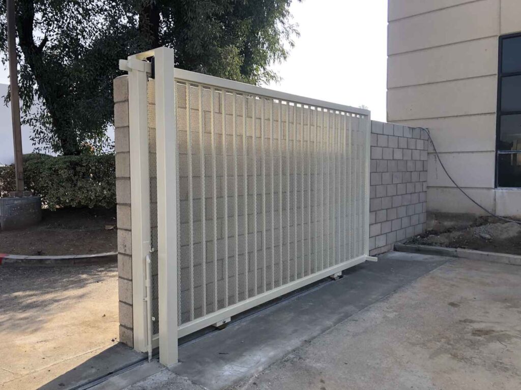 Commercial Gate
